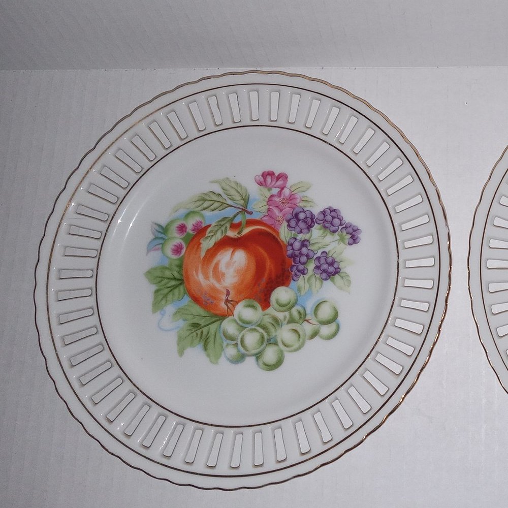 Vintage Hand Painted Collectible Reticulated China Fruit plates